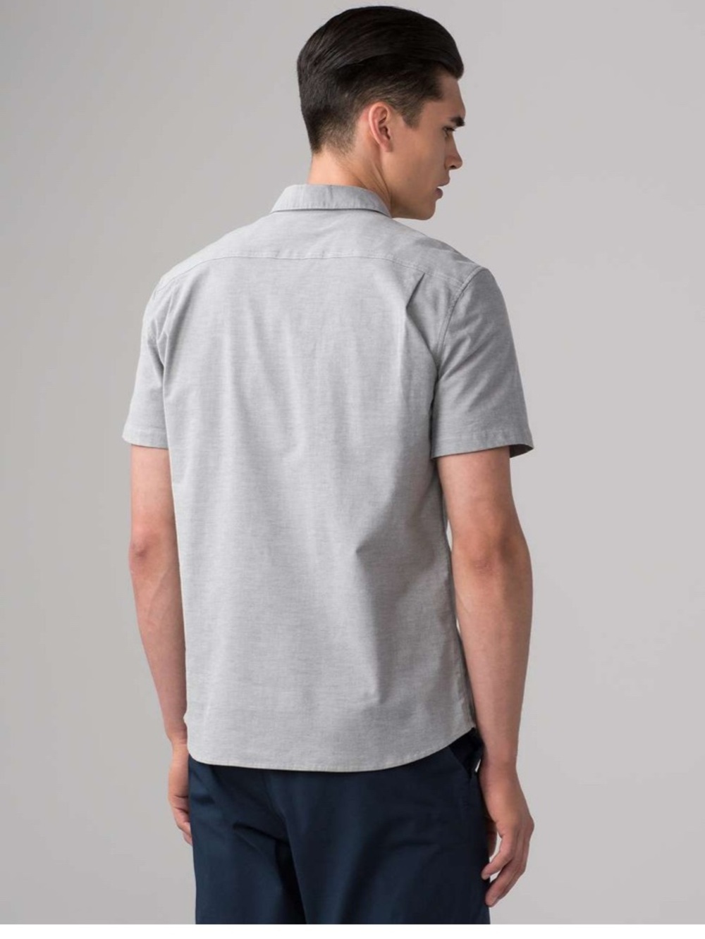 Lululemon men’s On Time Short Sleeve Button Down Shirt in dark Ash size  XL - Picture 14 of 15